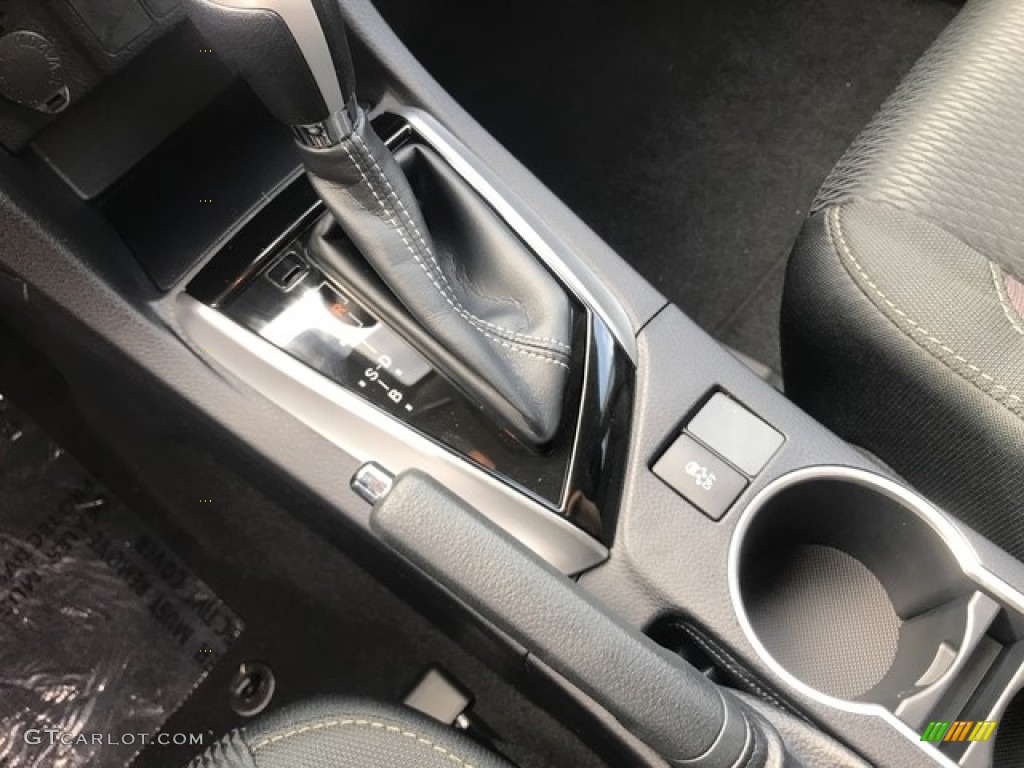 2019 Corolla LE - Classic Silver Metallic / Black photo #11