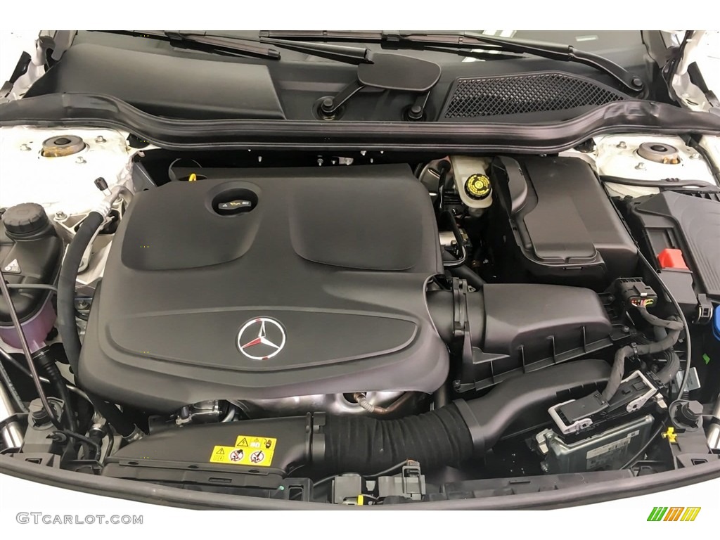 2018 Mercedes-Benz CLA 250 Coupe Engine Photos