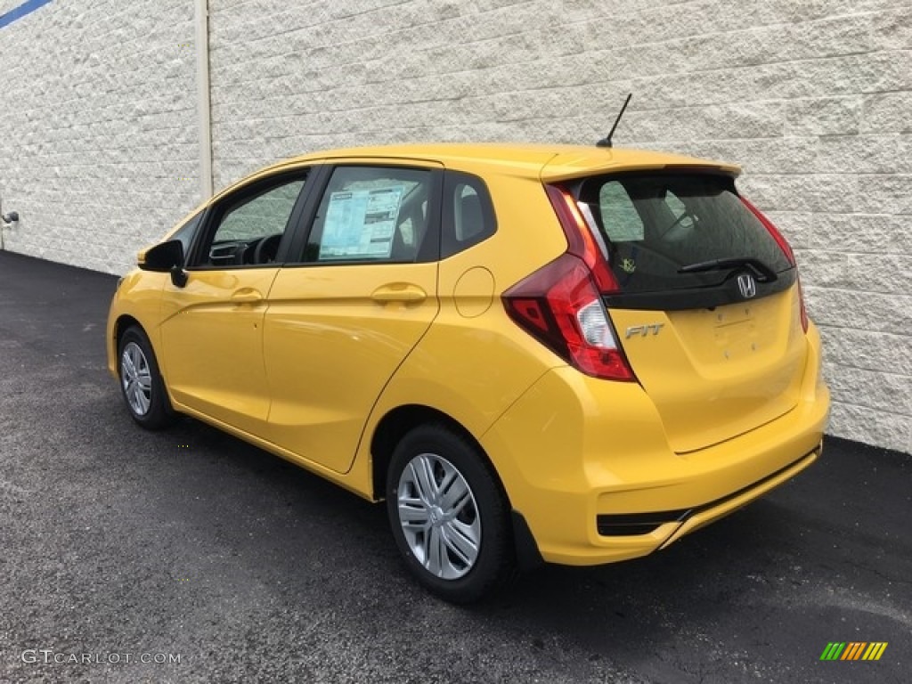 2019 Fit LX - Helios Yellow Pearl / Black photo #6