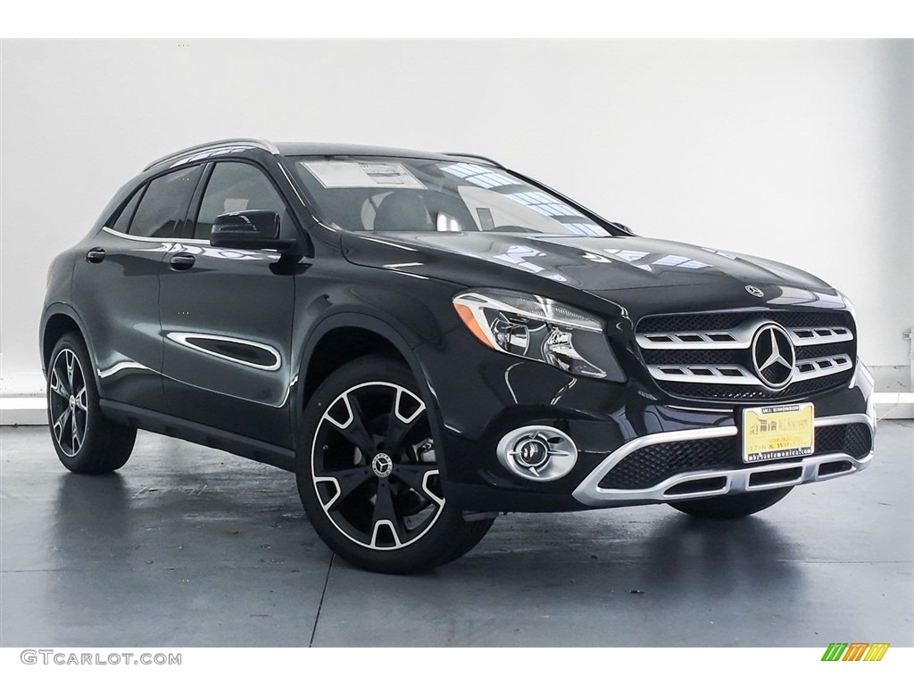 Night Black 2018 Mercedes-Benz GLA 250 Exterior Photo #127872690