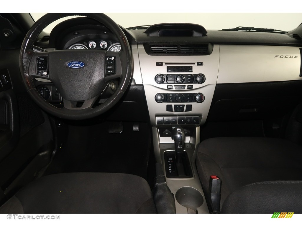 2011 Focus SES Sedan - Blue Flame Metallic / Charcoal Black photo #13