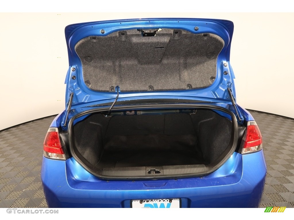 2011 Focus SES Sedan - Blue Flame Metallic / Charcoal Black photo #21