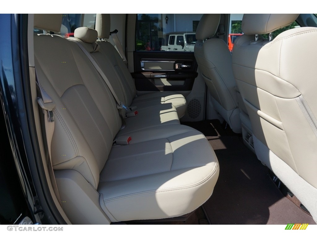2018 1500 Laramie Crew Cab 4x4 - Brilliant Black Crystal Pearl / Canyon Brown/Light Frost Beige photo #16