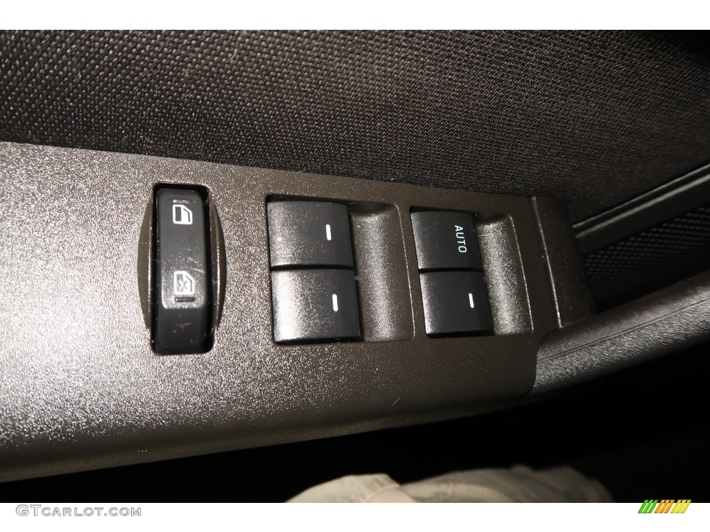 2011 Focus SES Sedan - Blue Flame Metallic / Charcoal Black photo #31