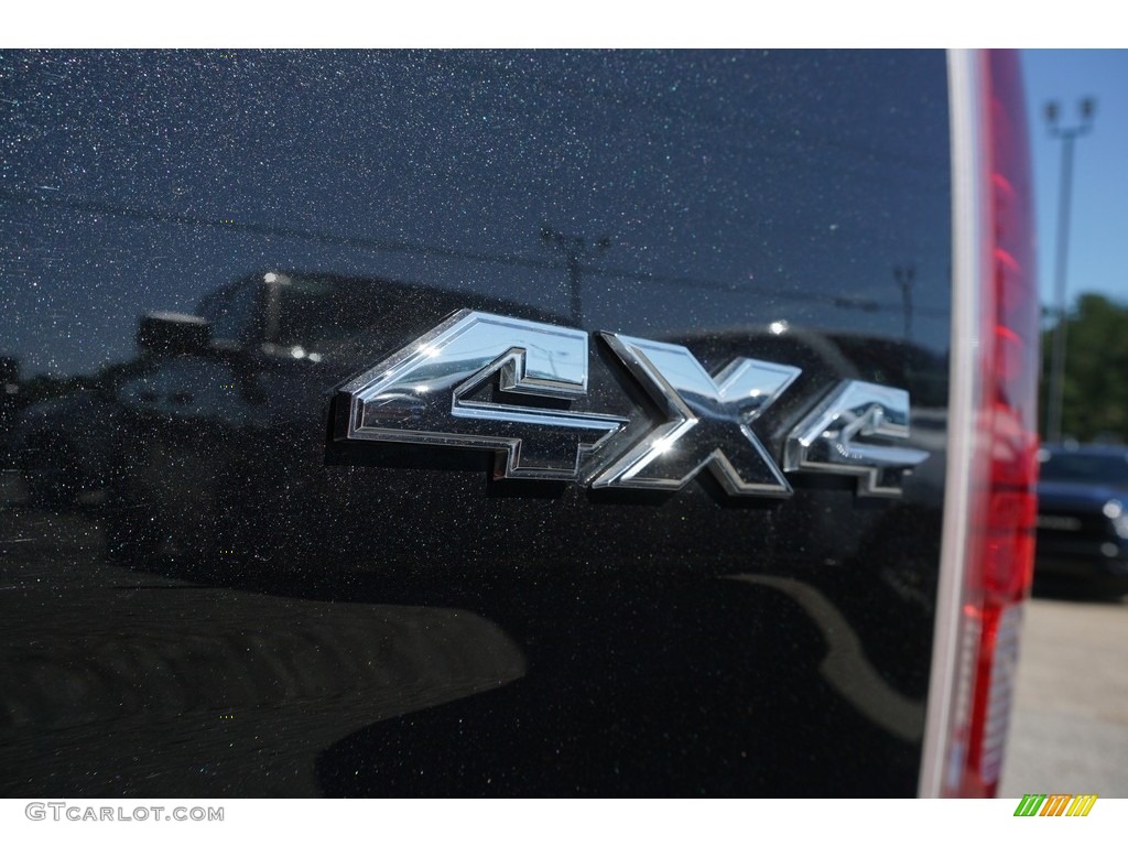 2018 1500 Laramie Crew Cab 4x4 - Brilliant Black Crystal Pearl / Canyon Brown/Light Frost Beige photo #18