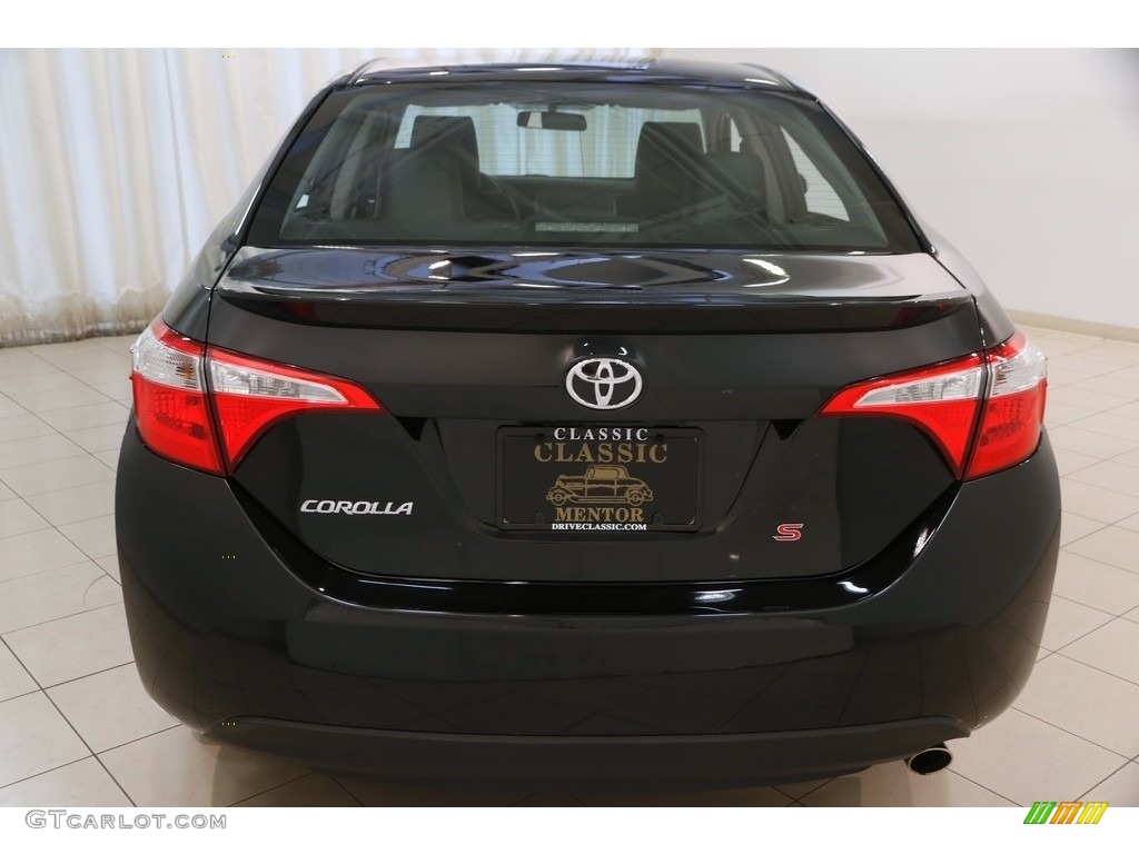 2016 Corolla S Plus - Black Sand Pearl / Black photo #15