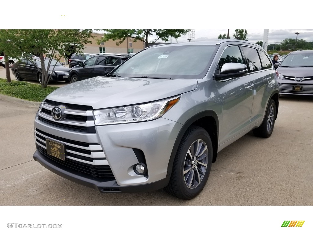 2018 Highlander XLE AWD - Celestial Silver Metallic / Black photo #1