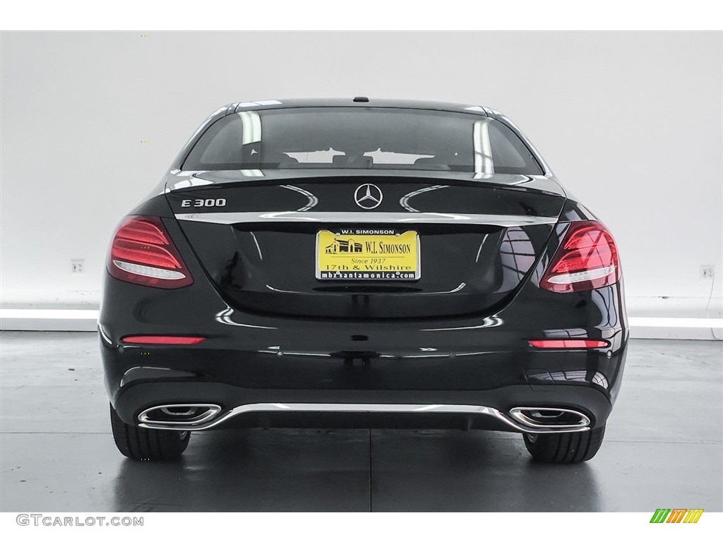 2018 E 300 Sedan - Black / Black photo #4