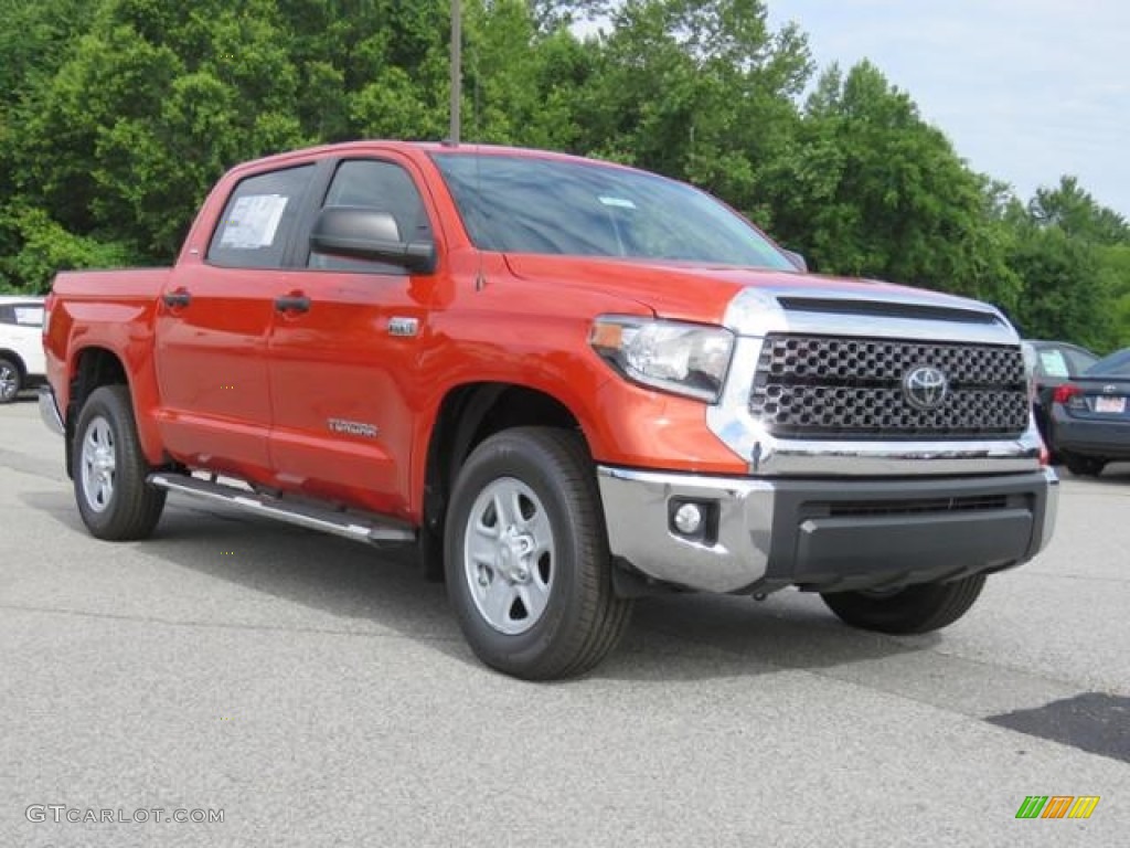 2018 Tundra SR5 CrewMax 4x4 - Inferno Orange / Graphite photo #1