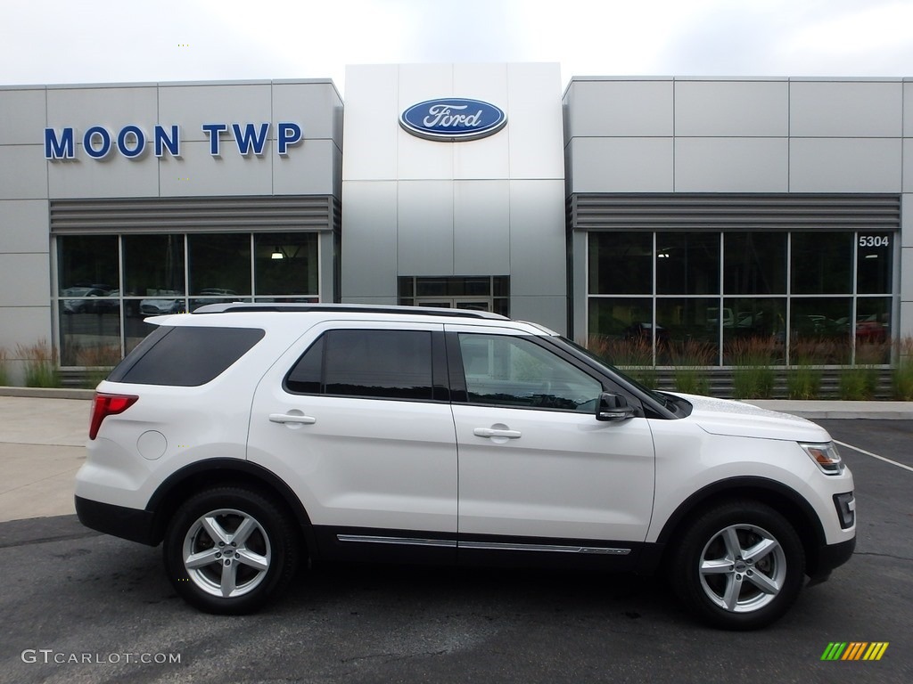 2017 Explorer XLT 4WD - White Platinum / Medium Light Camel photo #1
