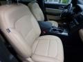 2017 White Platinum Ford Explorer XLT 4WD  photo #11