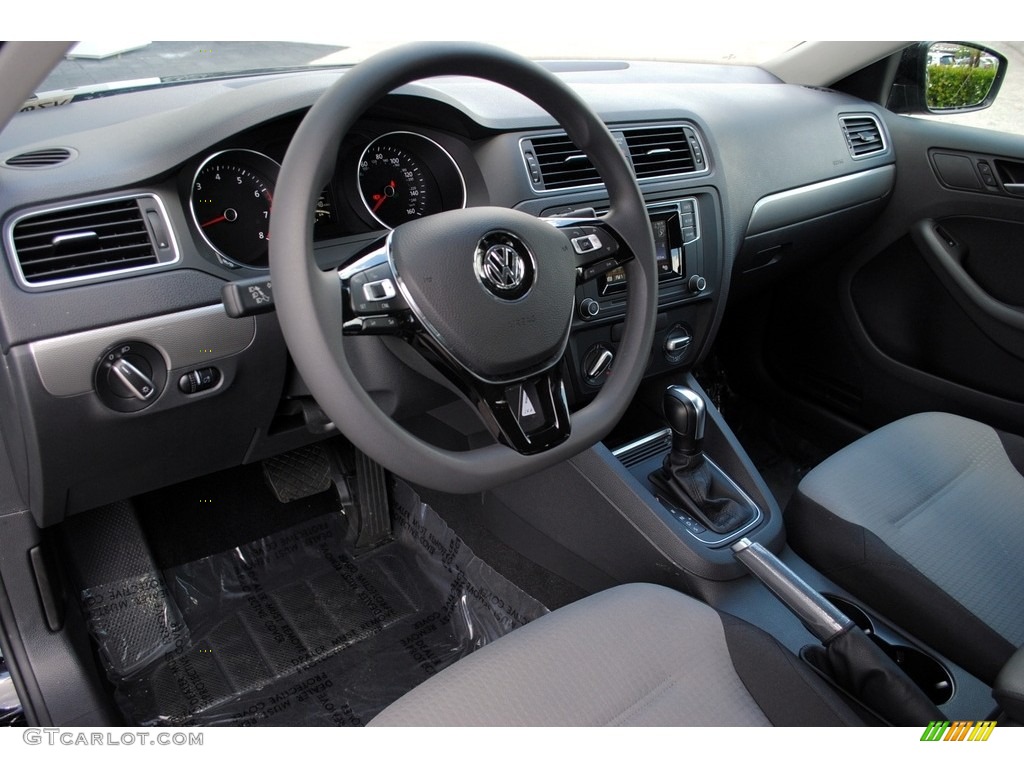 2018 Jetta S - Black / Black/Palladium Gray photo #15