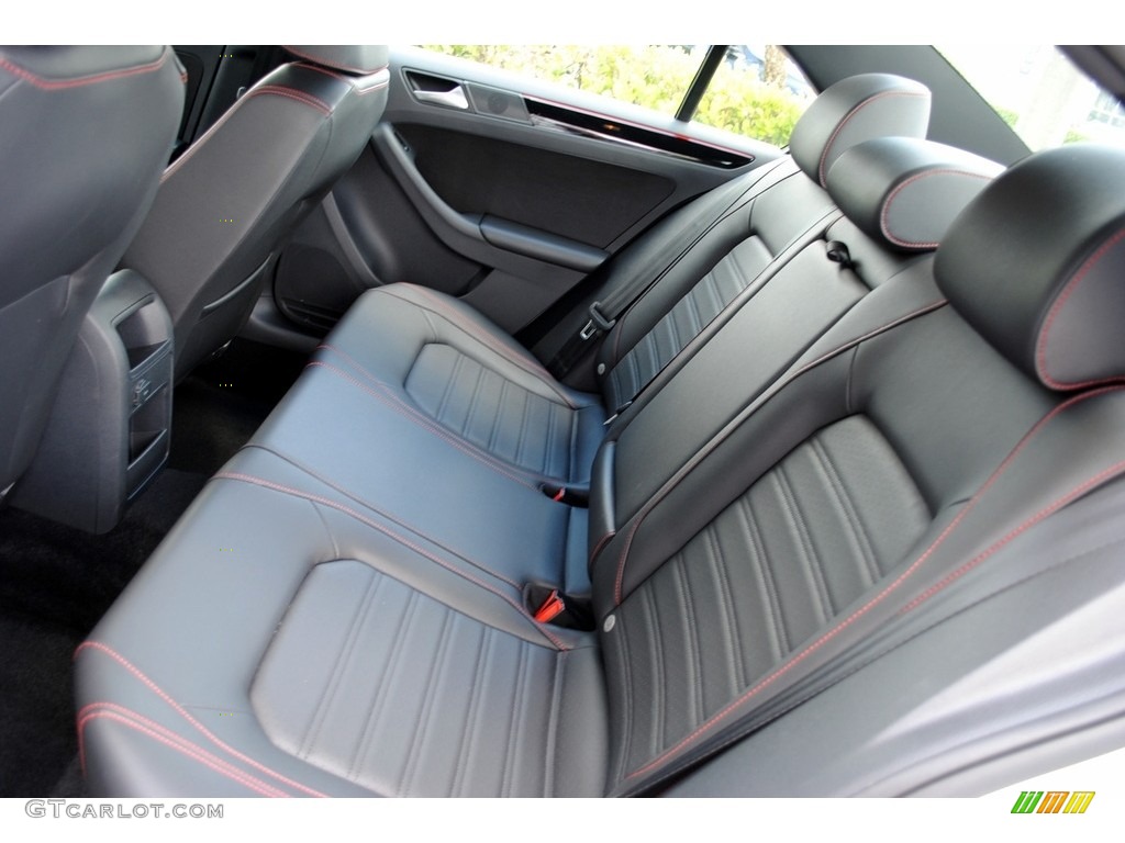 2018 Volkswagen Jetta GLI Rear Seat Photo #127881393