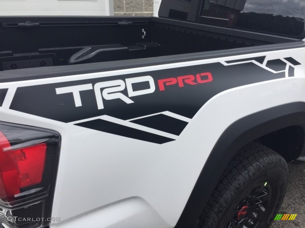 2018 Toyota Tacoma TRD Pro Double Cab 4x4 Marks and Logos Photo #127881465