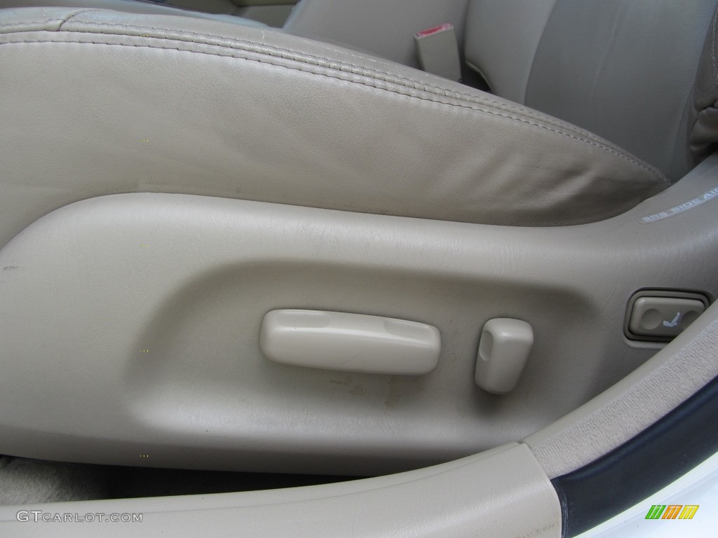 2003 ES 300 - Crystal White / Ivory photo #23