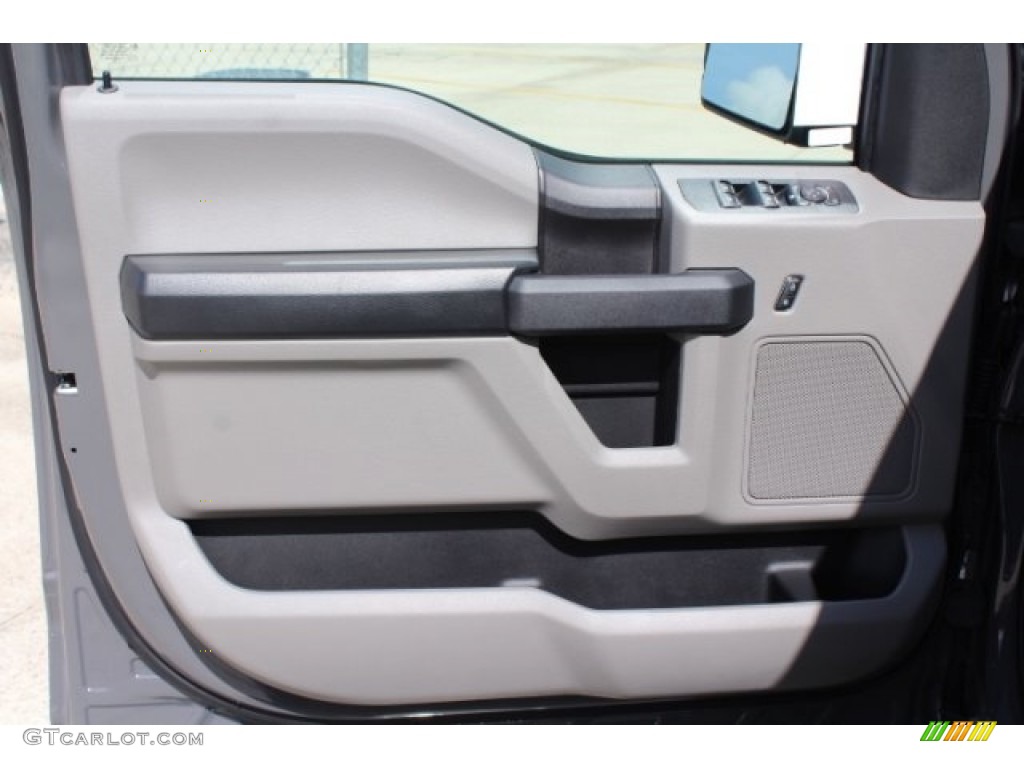 2018 F150 XL SuperCrew - Lead Foot / Earth Gray photo #13