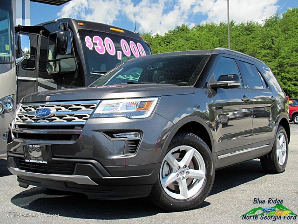 2018 Explorer XLT - Magnetic Metallic / Ebony Black photo #1