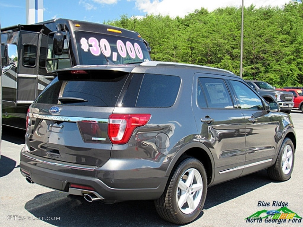 2018 Explorer XLT - Magnetic Metallic / Ebony Black photo #5