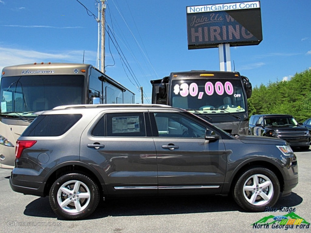2018 Explorer XLT - Magnetic Metallic / Ebony Black photo #6
