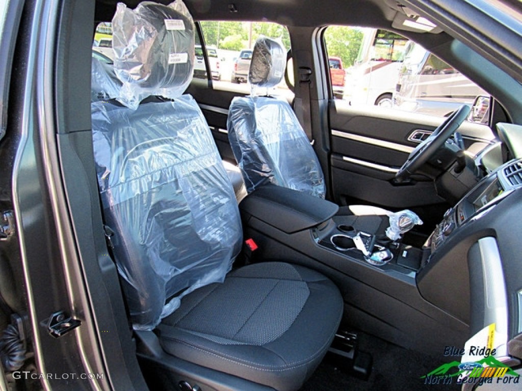 2018 Explorer XLT - Magnetic Metallic / Ebony Black photo #11