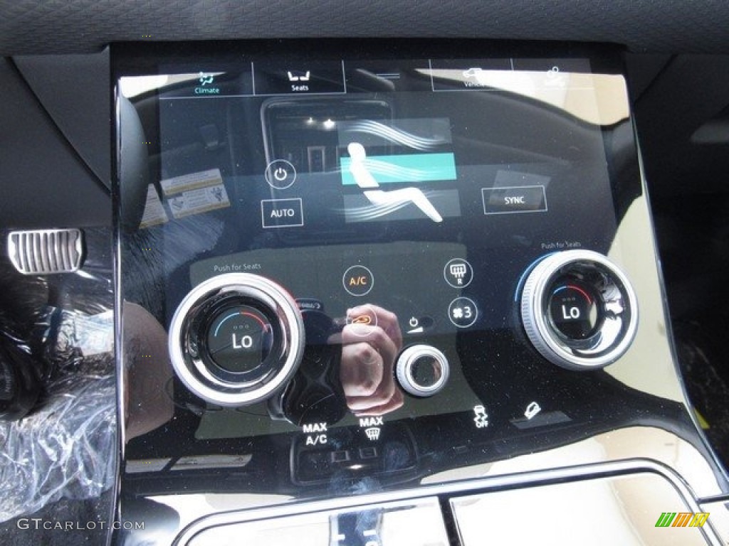 2018 Range Rover Velar R Dynamic SE - Fuji White / Ebony photo #34