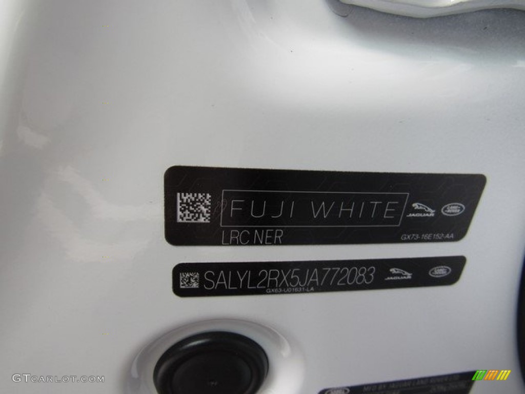 2018 Range Rover Velar Color Code NER for Fuji White Photo #127903343