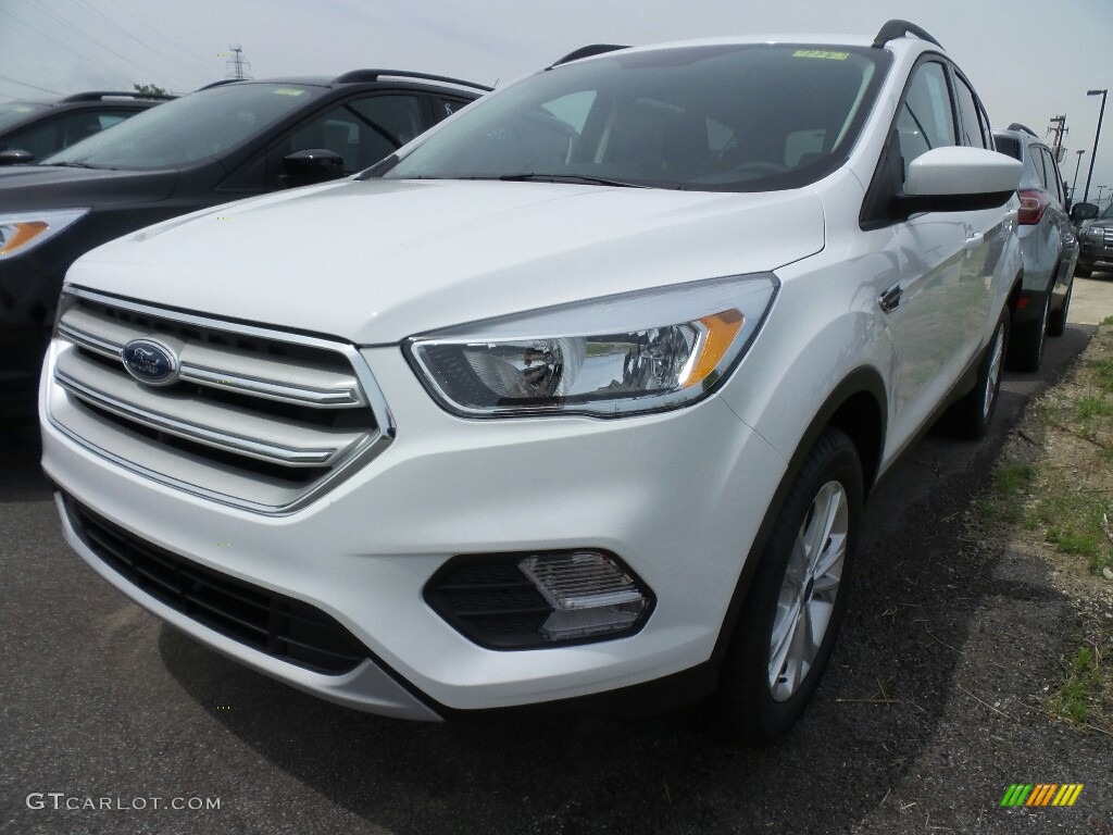 2018 Escape SE 4WD - Oxford White / Charcoal Black photo #1