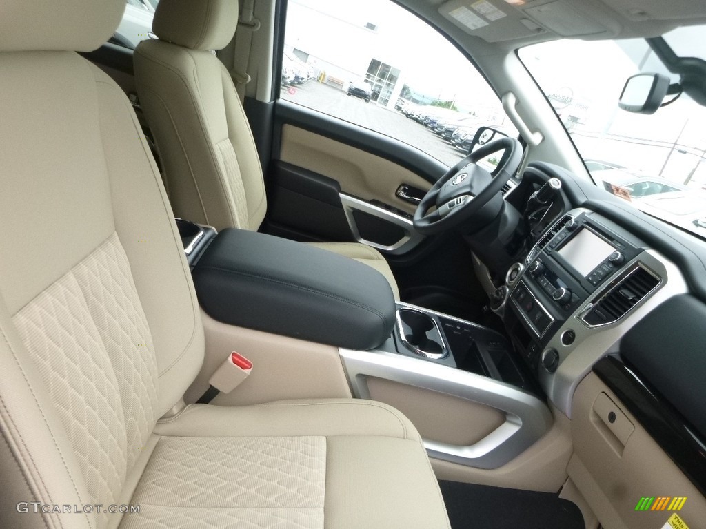 2018 Titan SV Crew Cab 4x4 - Java Metallic / Beige photo #4