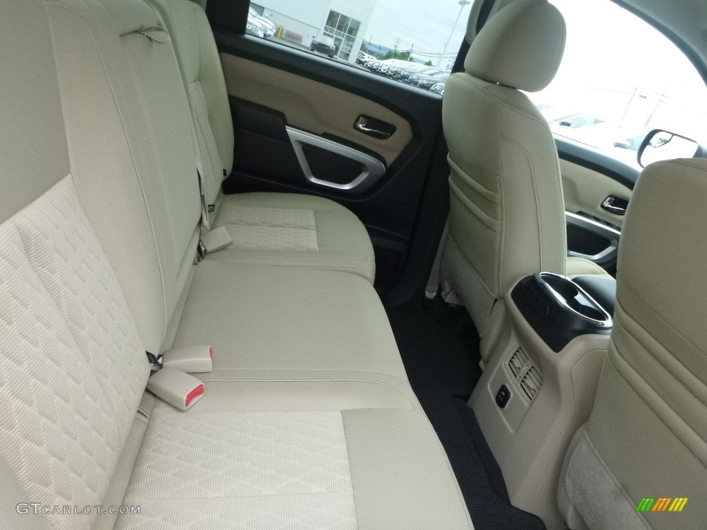 2018 Titan SV Crew Cab 4x4 - Java Metallic / Beige photo #6