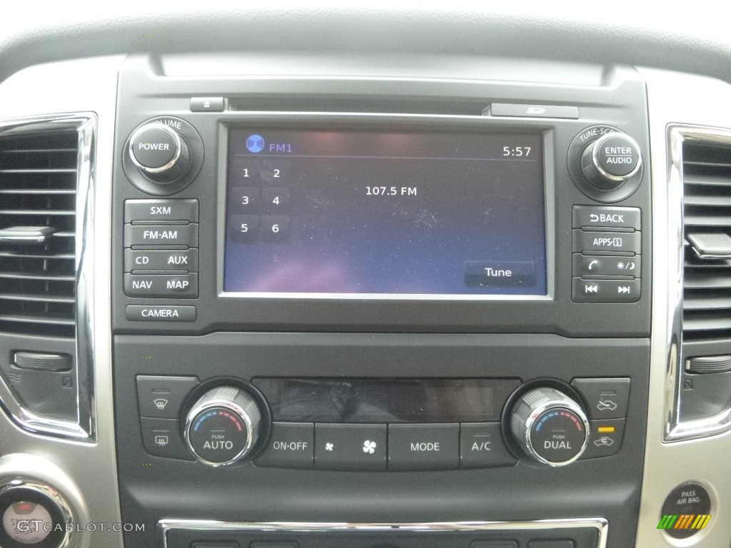 2018 Titan SV Crew Cab 4x4 - Java Metallic / Beige photo #16