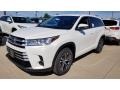 2018 Blizzard White Pearl Toyota Highlander LE  photo #1