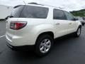 2015 White Diamond Tricoat GMC Acadia SLE AWD  photo #9