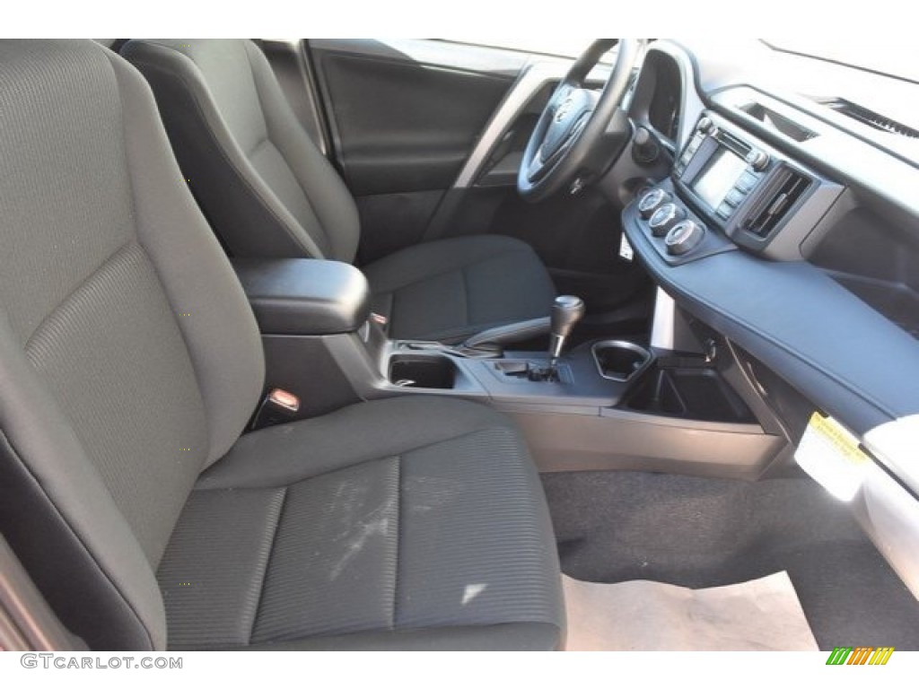 2018 RAV4 LE - Ruby Flare Pearl / Black photo #11