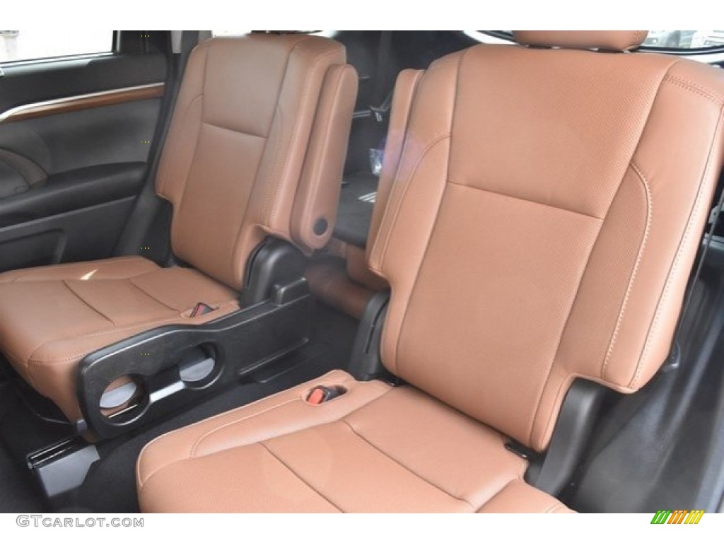 2018 Highlander Limited AWD - Midnight Black Metallic / Saddle Tan photo #16