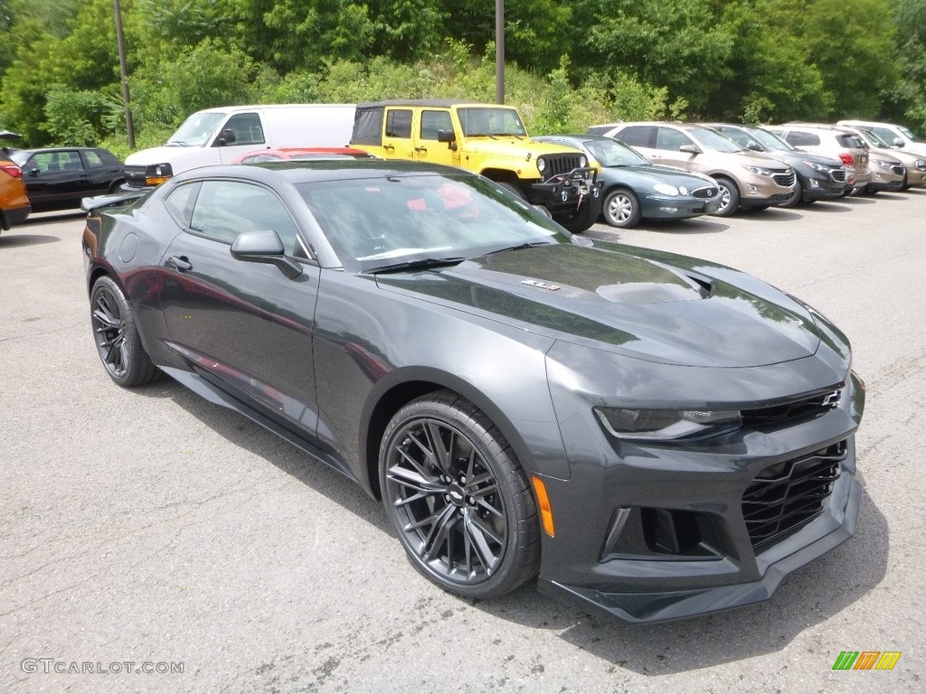 Nightfall Gray Metallic 2018 Chevrolet Camaro ZL1 Coupe Exterior Photo #127928638