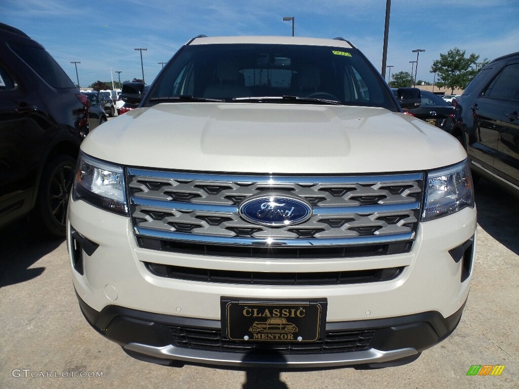 2018 Explorer XLT 4WD - Platinum Dune / Medium Stone photo #2