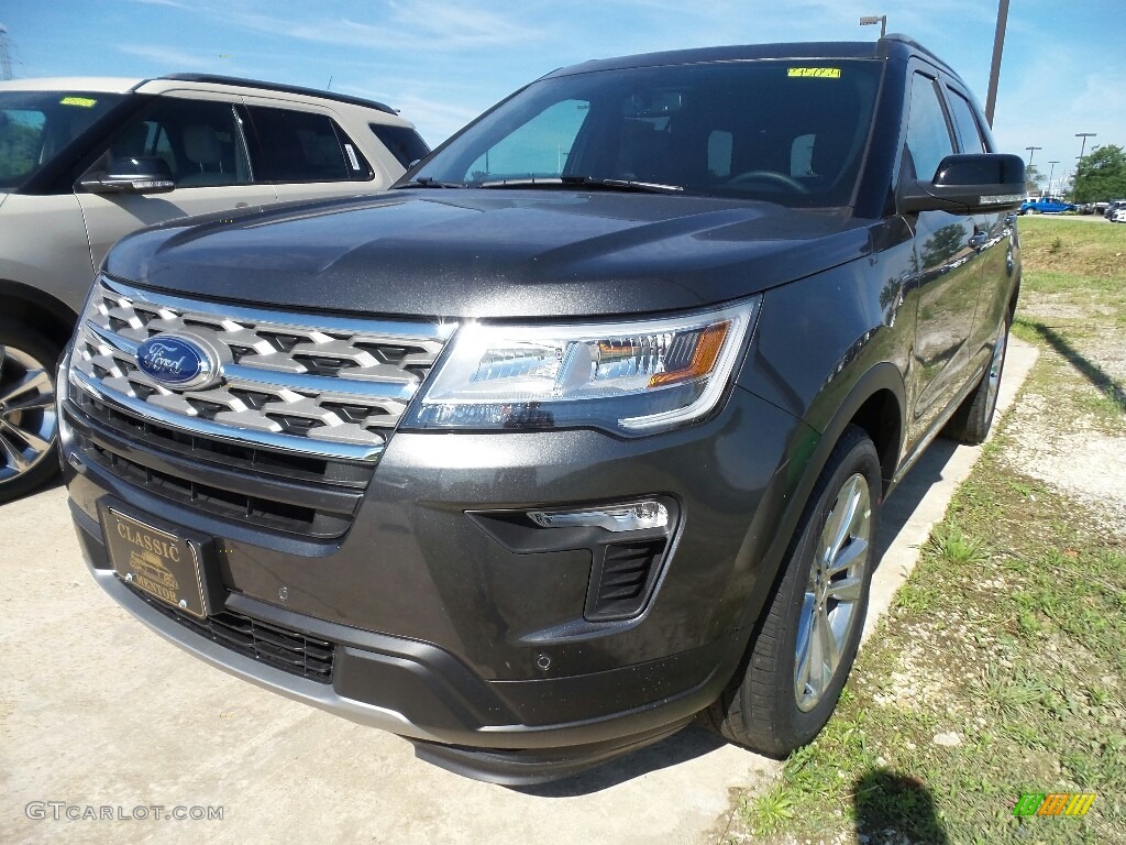 2018 Explorer XLT 4WD - Magnetic Metallic / Ebony Black photo #1