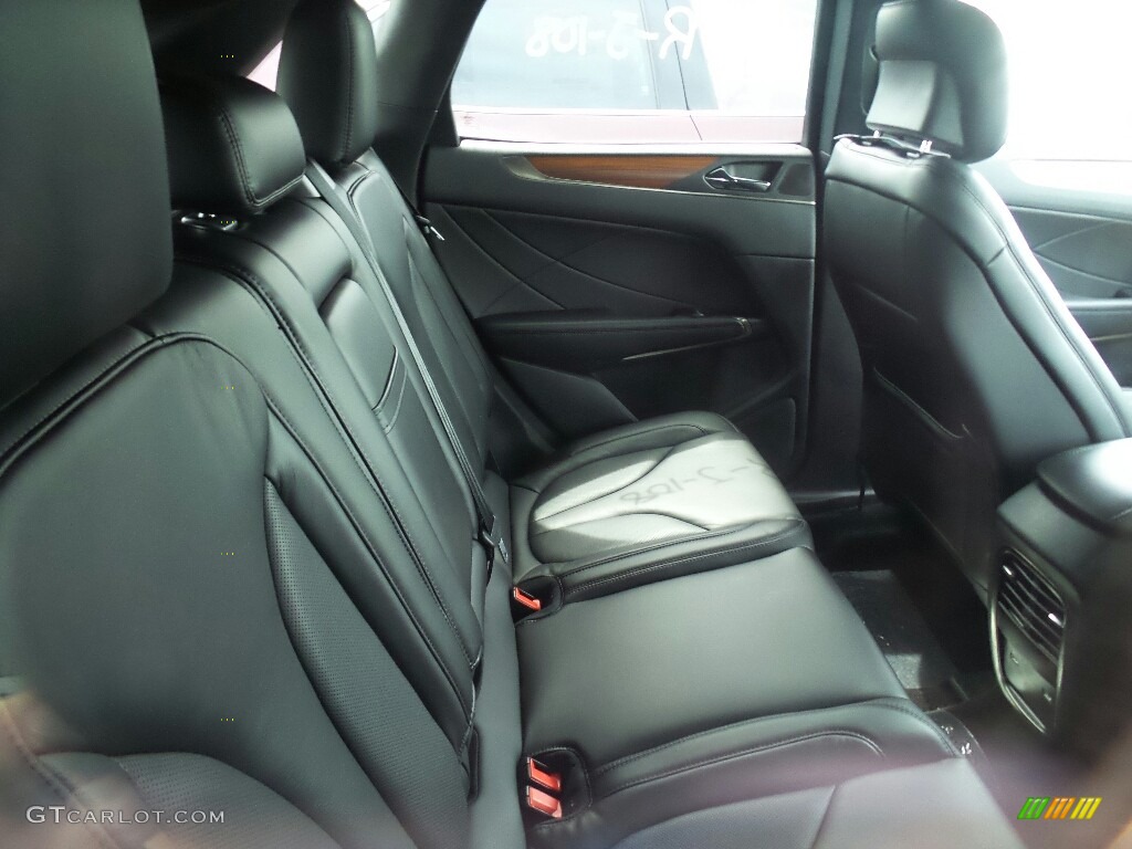 2019 MKC Select AWD - Infinite Black Metallic / Ebony photo #5