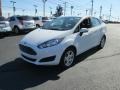 2016 Oxford White Ford Fiesta SE Sedan  photo #2