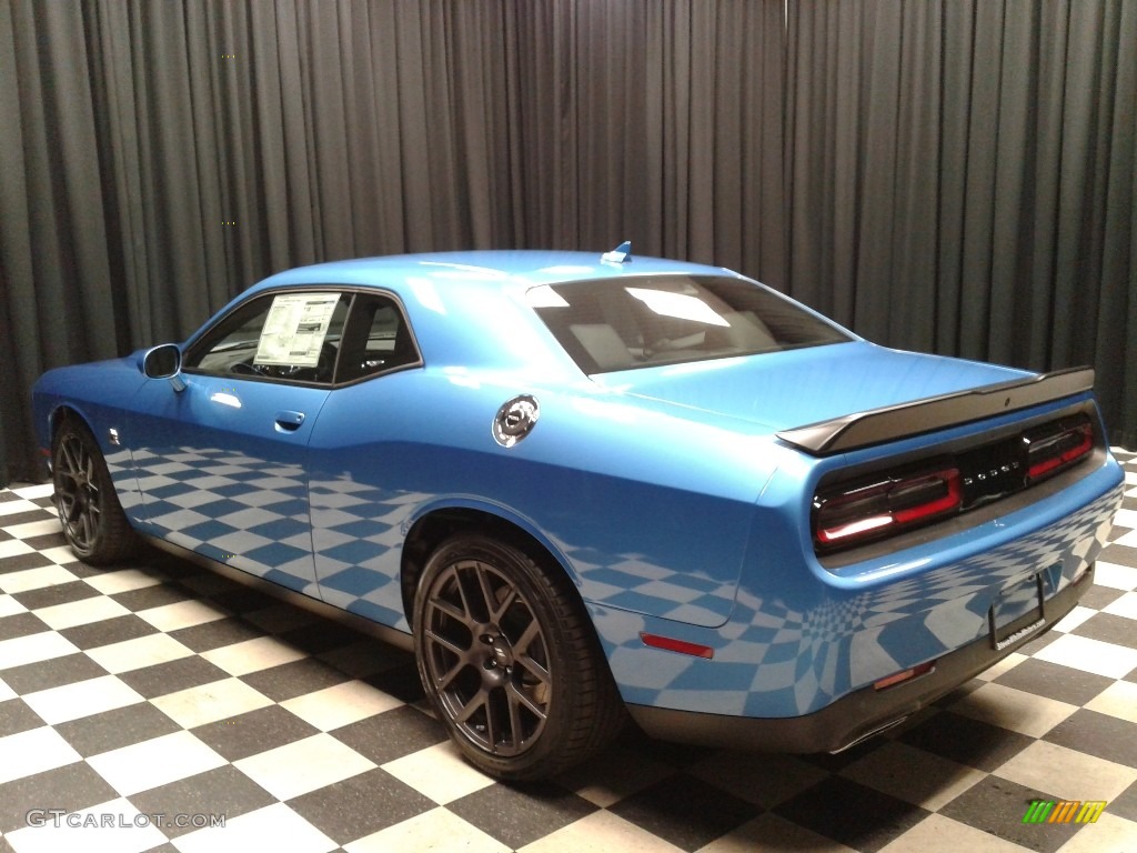 2018 Challenger R/T Scat Pack - B5 Blue Pearl / Black photo #8
