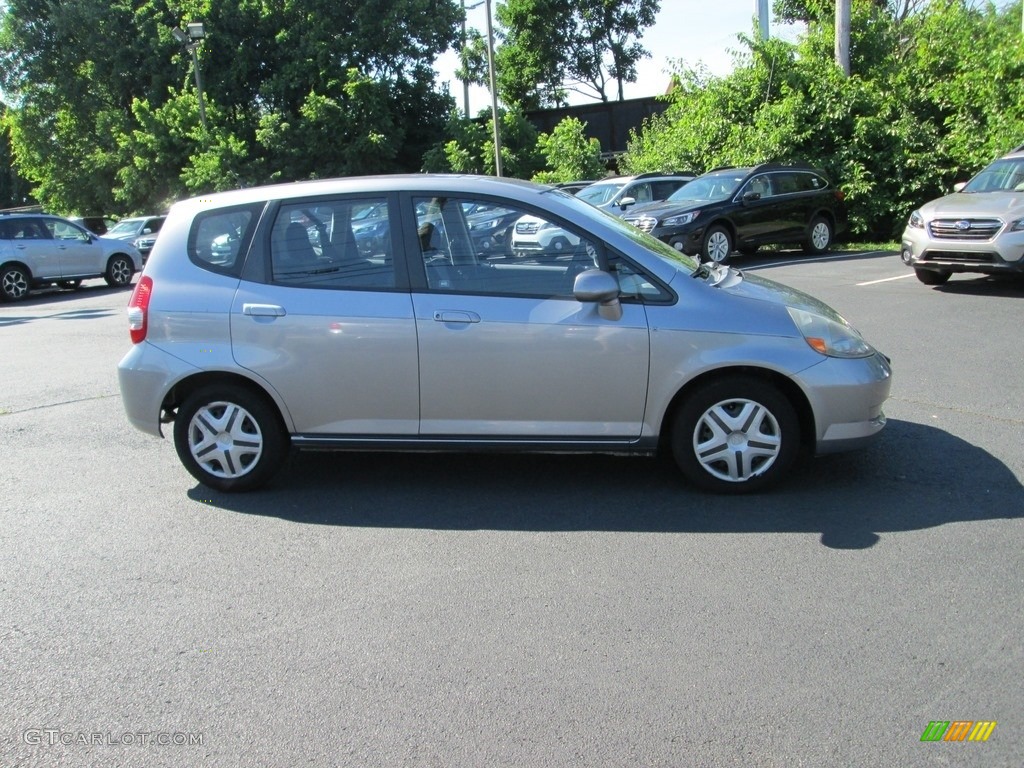 2008 Fit Hatchback - Storm Silver Metallic / Black/Grey photo #5