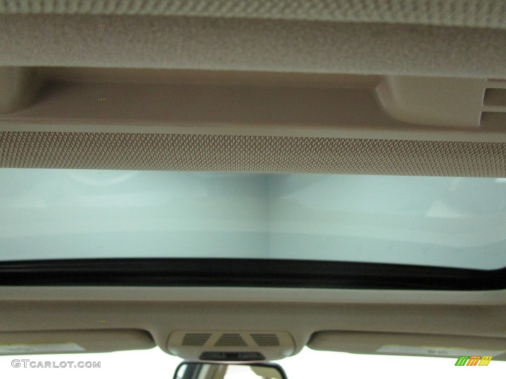 2015 3 Series 320i xDrive Sedan - Alpine White / Venetian Beige photo #24