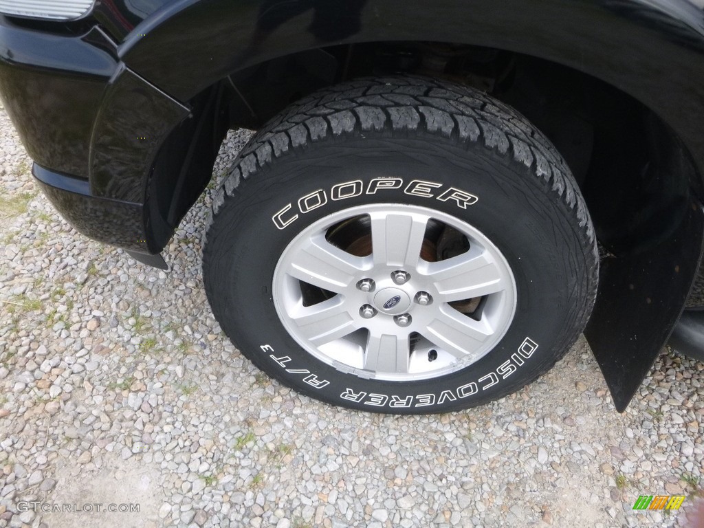 2007 Explorer XLT 4x4 - Black / Camel photo #2