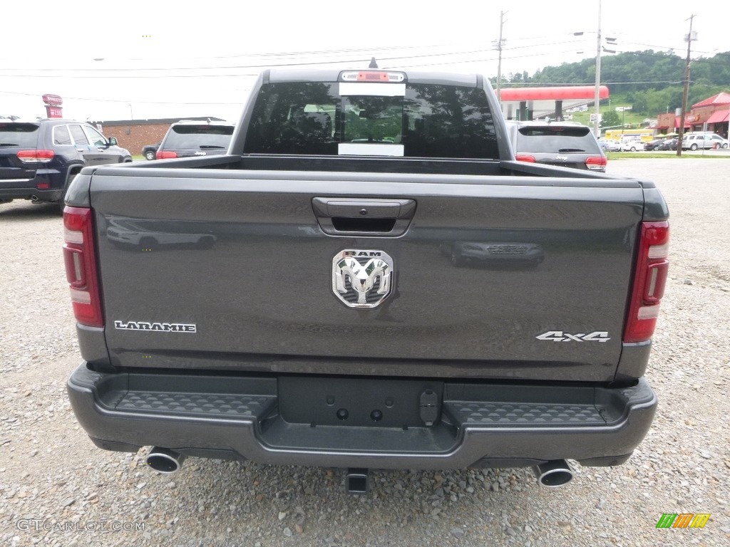 2019 1500 Laramie Crew Cab 4x4 - Granite Crystal Metallic / Black photo #4