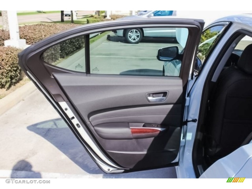 2017 TLX Sedan - Bellanova White Pearl / Ebony photo #10