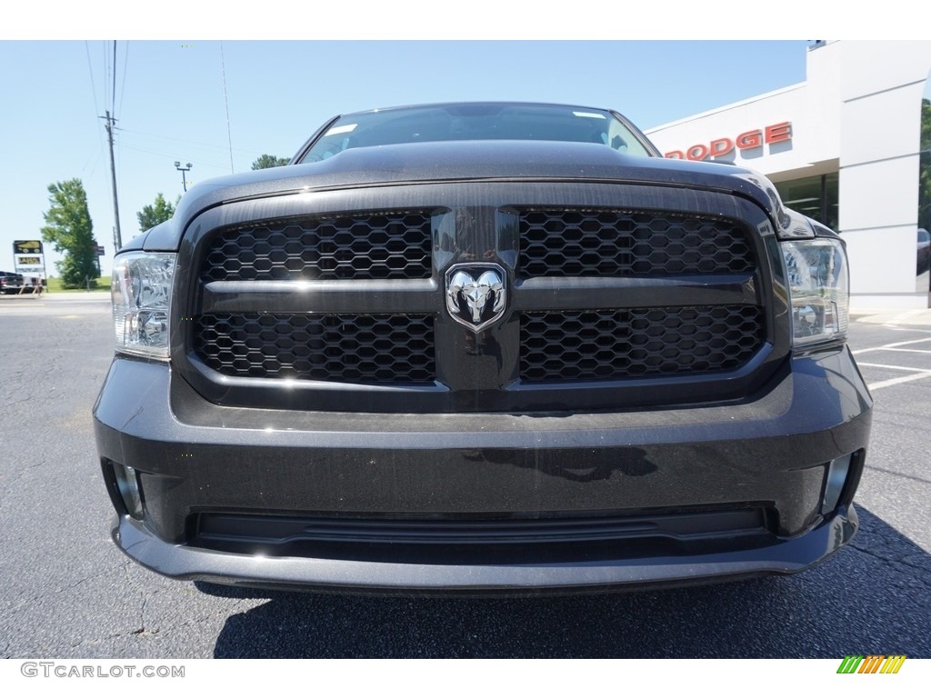 2018 1500 Express Crew Cab - Brilliant Black Crystal Pearl / Black/Diesel Gray photo #2