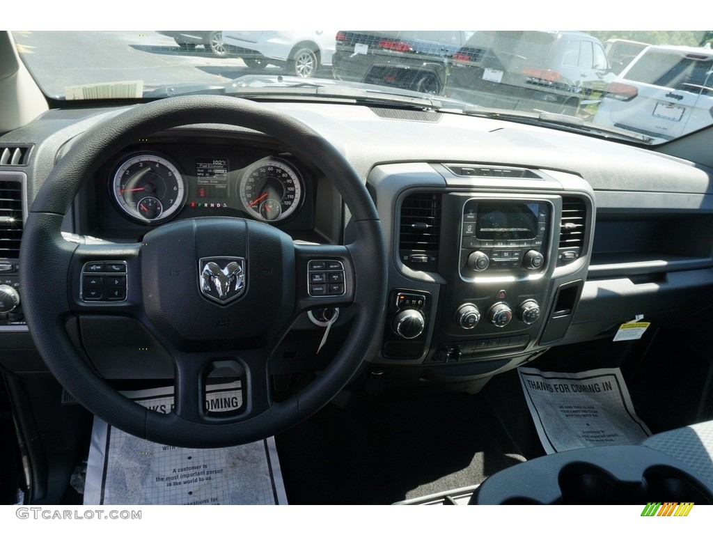 2018 1500 Express Crew Cab - Brilliant Black Crystal Pearl / Black/Diesel Gray photo #5