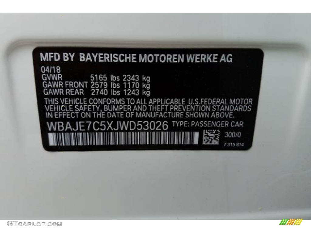 2018 5 Series 540i xDrive Sedan - Alpine White / Black photo #10