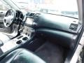 Classic Silver Metallic - Highlander SE 4WD Photo No. 26