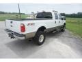 Oxford White - F350 Super Duty Lariat Crew Cab 4x4 Photo No. 9